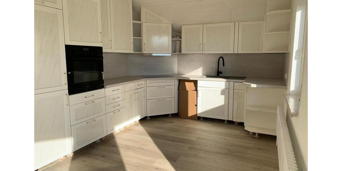 Dachgeschoßwohnung Reutlingen Sondelfingen - 4 Zimmer, 95 m&sup2;, 1.150&euro; | Angebot:24456926