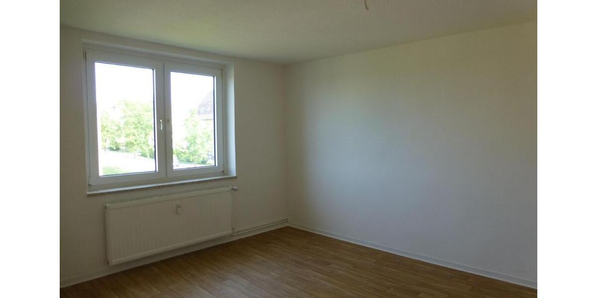Etagenwohnung Tarnow - 3 Zimmer, 63 m&sup2;, 345&euro; | Angebot:25868130