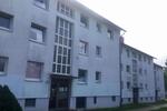 Frisch saniert im Erdgeschoss, inkl. Bad und Bodenbelag - Ihre neue Wohnung? zimmer