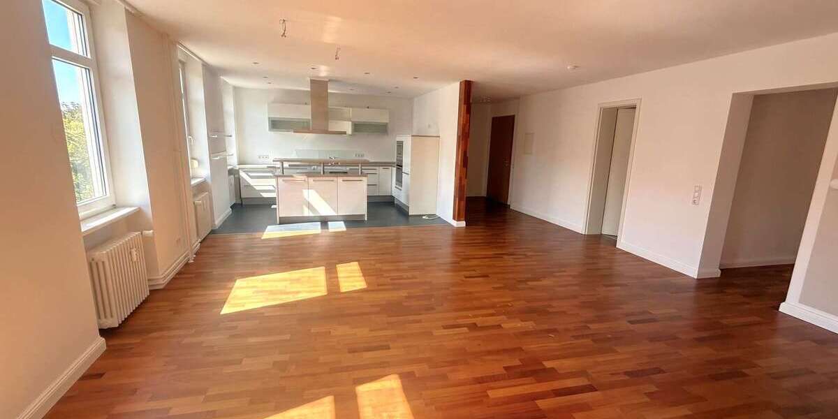 Etagenwohnung Kaiserslautern Betzenberg - 4 Zimmer, 118 m&sup2;, 1.180&euro; | Angebot:27164557