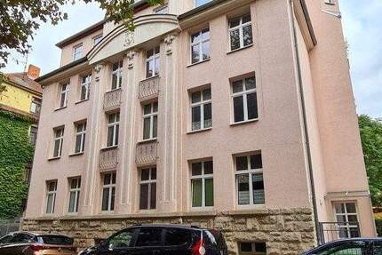 Helle 2-Zimmer-Wohnung mit Balkon in zentraler Lage 2 zimmer