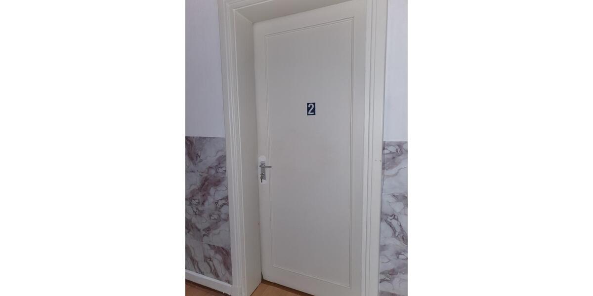 Wohnen auf Zeit Großrosseln - 4 Zimmer, 110 m&sup2;, 50&euro; | Angebot:26199059