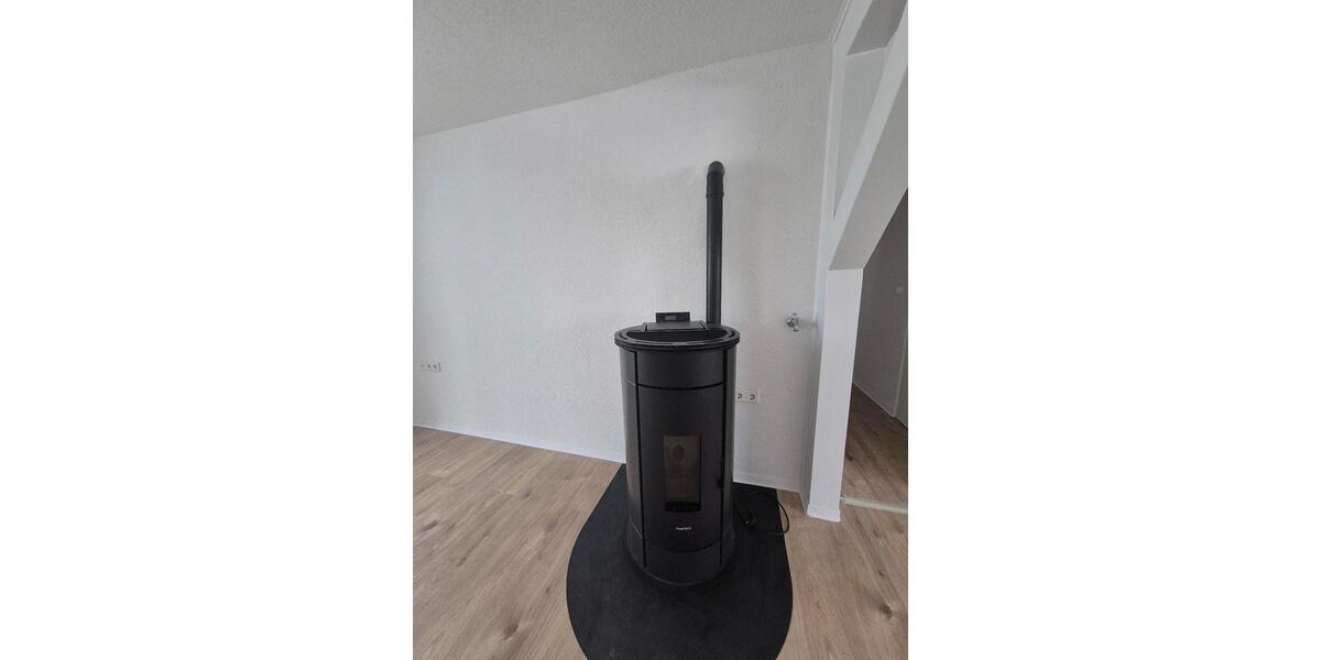 Etagenwohnung Alheim - 4 Zimmer, 95 m&sup2;, 900&euro; | Angebot:24868911