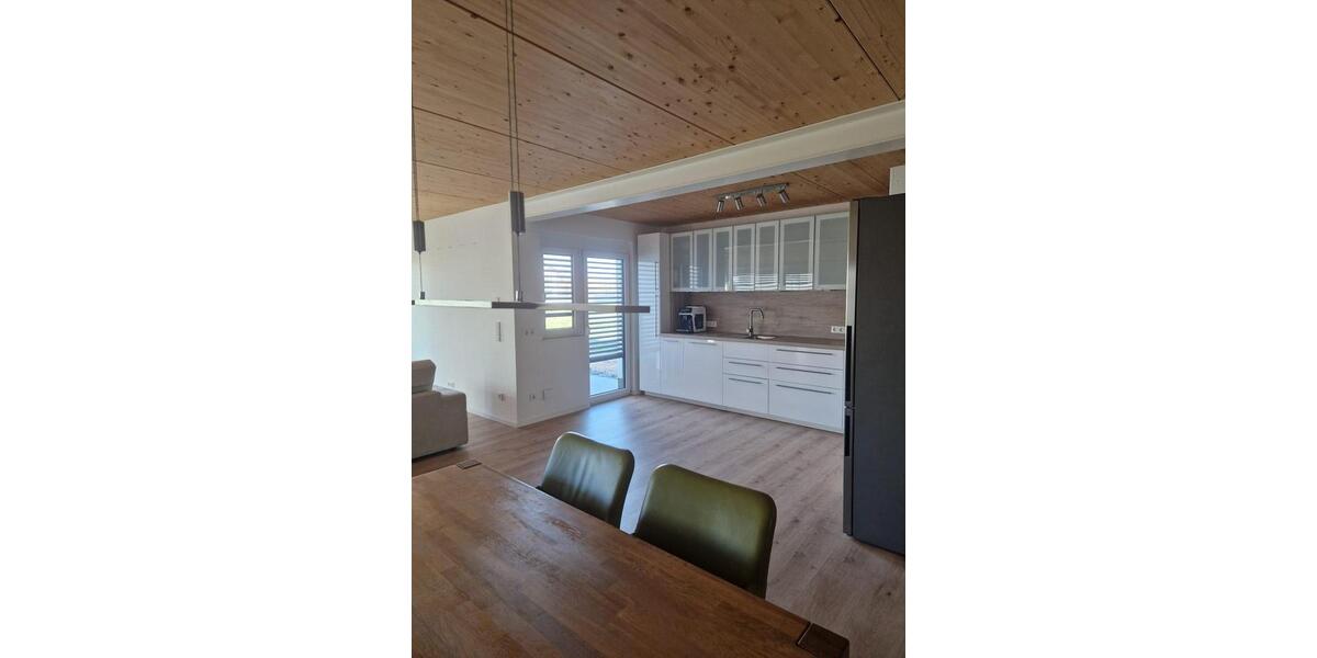 Erdgeschoßwohnung Hambrücken - 3 Zimmer, 118 m&sup2;, 1.370&euro; | Angebot:26048165