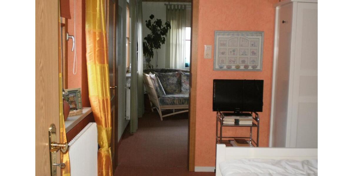 Hochparterre Epfendorf - 2 Zimmer, 58 m&sup2;, 650&euro; | Angebot:26195042