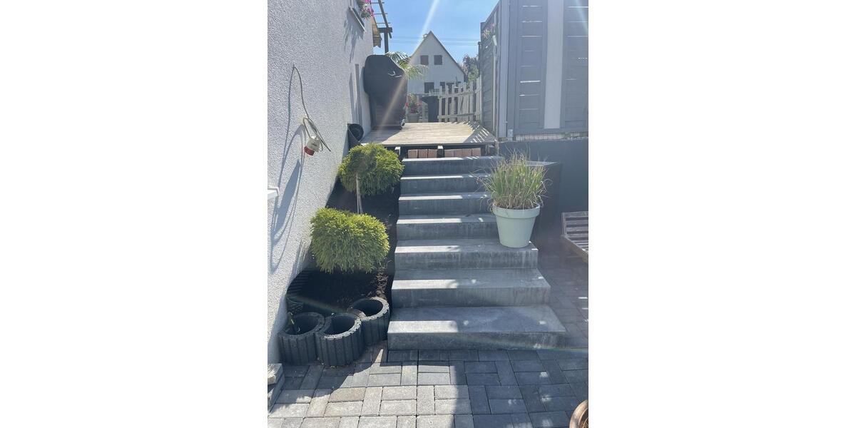 Einfamilienhaus Backnang - 4 Zimmer, 140 m&sup2;, 2.050&euro; | Angebot:26391449