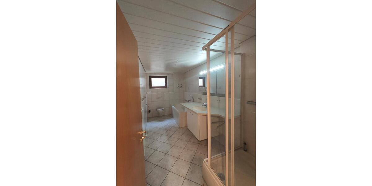 Etagenwohnung Gaggenau - 2 Zimmer, 87 m&sup2;, 920&euro; | Angebot:26562336