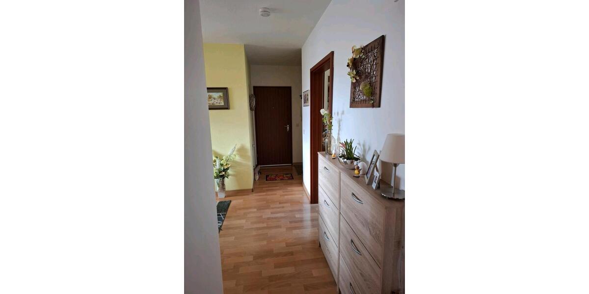 Erdgeschoßwohnung Pressig - 3 Zimmer, 77 m&sup2;, 535&euro; | Angebot:25965304