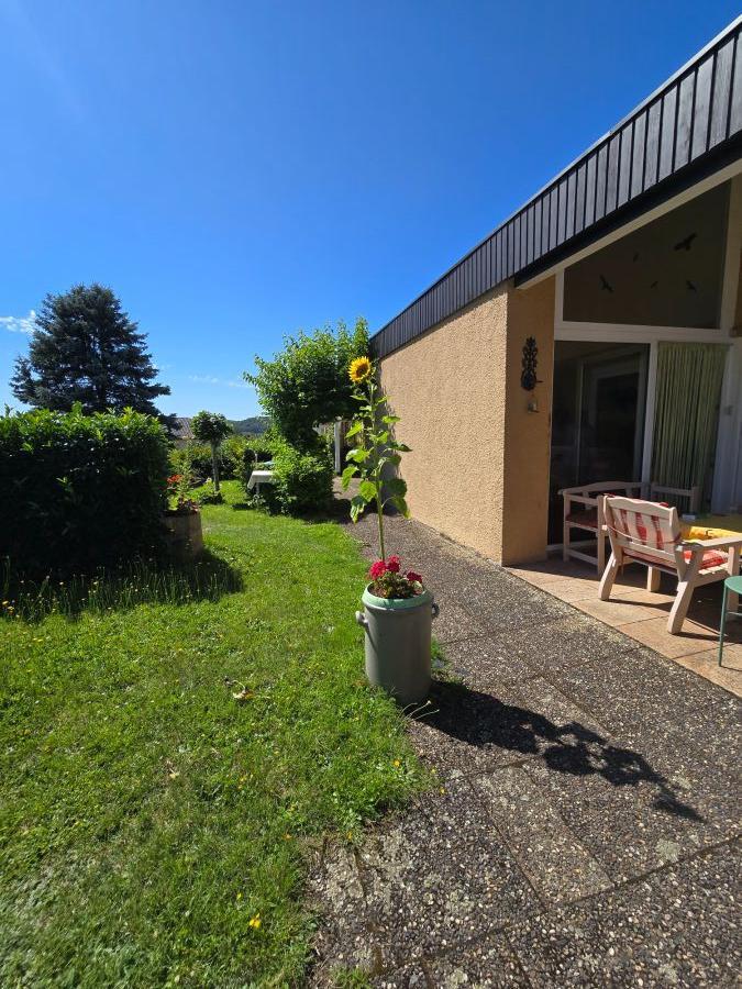 Großzügige Wohnung am Bostalsee mit großem Garten