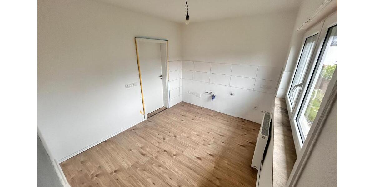 Etagenwohnung Bielefeld Heepen - 4 Zimmer, 100 m&sup2;, 1.150&euro; | Angebot:26252182