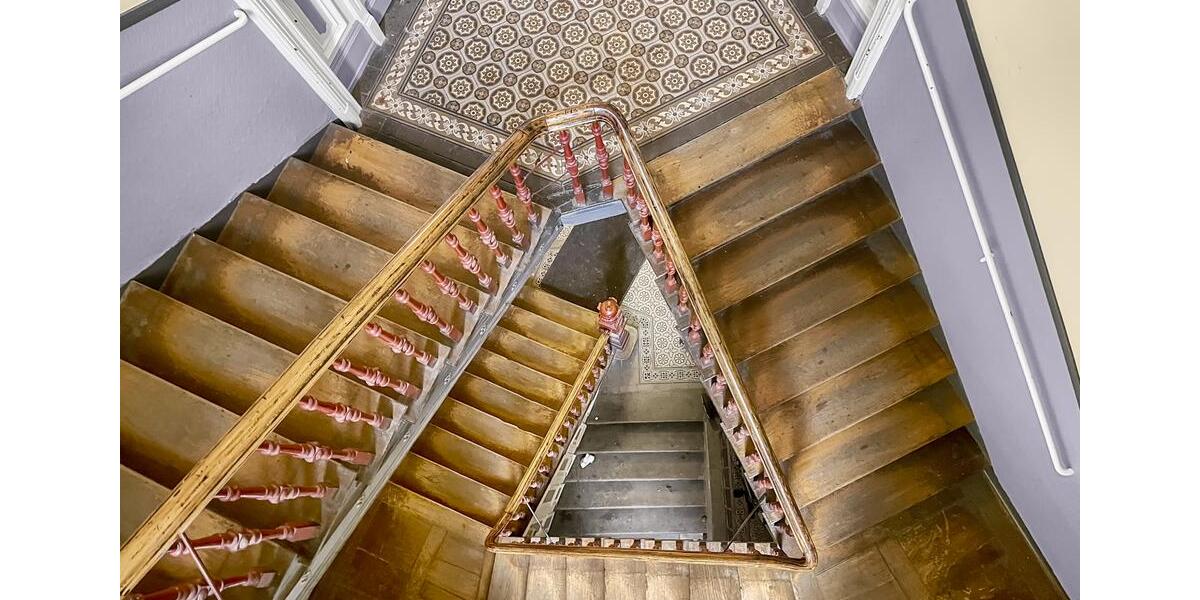 Repräsentative Altbau-Gewerbefläche mit 188 m² in Bestlage der List zimmer