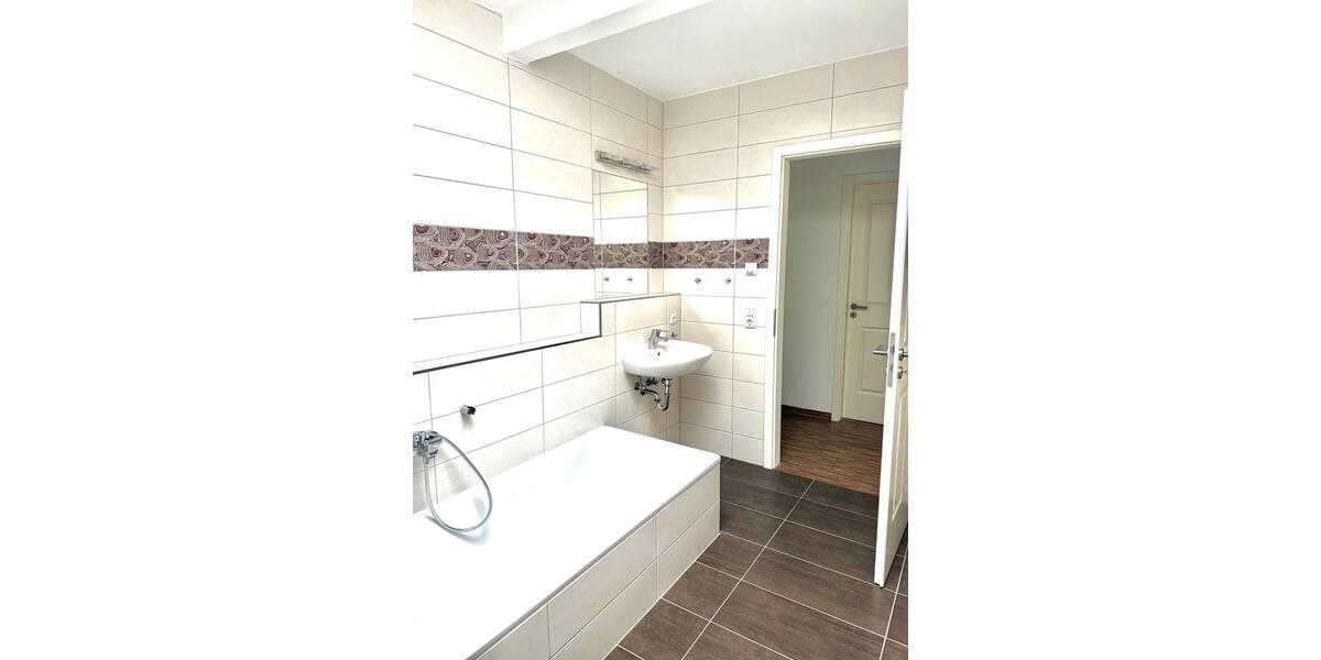 Einfamilienhaus Stade - 3 Zimmer, 95 m&sup2;, 1.500&euro; | Angebot:24742266