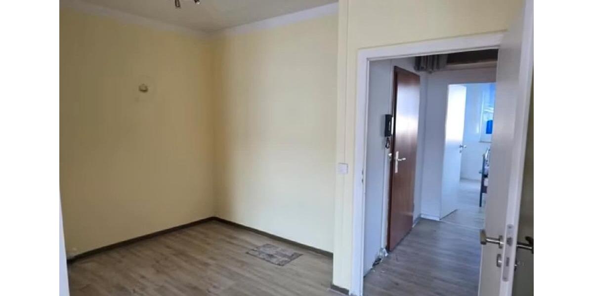 Etagenwohnung Mülsen - 3 Zimmer, 56 m&sup2;, 295&euro; | Angebot:26691505