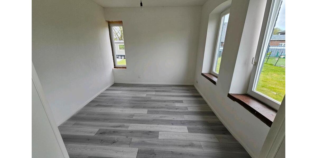 Erdgeschoßwohnung Stade Altländer Viertel - 3 Zimmer, 100 m&sup2;, 1.250&euro; | Angebot:26433462