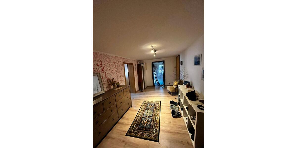 Etagenwohnung Uchte - 3 Zimmer, 88 m&sup2;, 570&euro; | Angebot:25987030