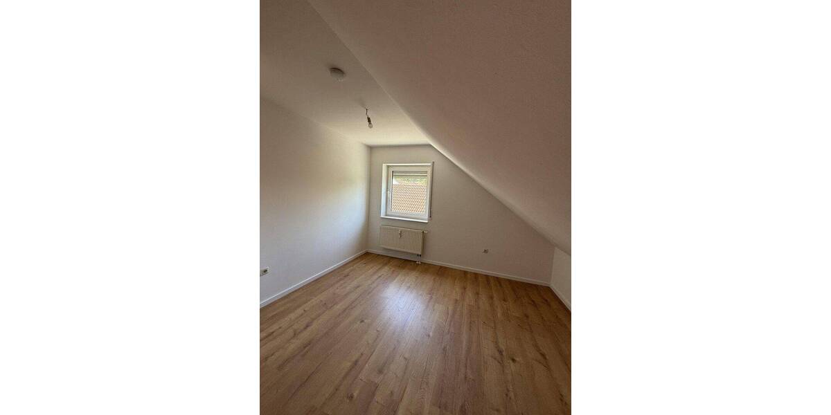 Etagenwohnung Lichtenau - 3 Zimmer, 77 m&sup2;, 925&euro; | Angebot:26820853