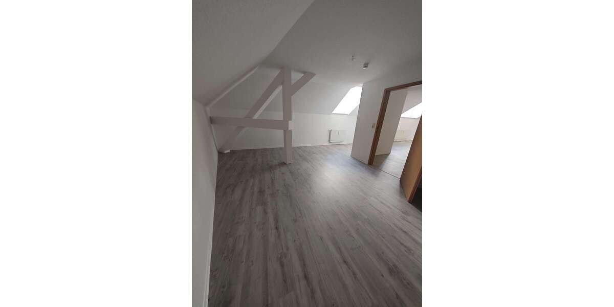 Etagenwohnung Arnstadt - 2 Zimmer, 66 m&sup2;, 530&euro; | Angebot:27126981
