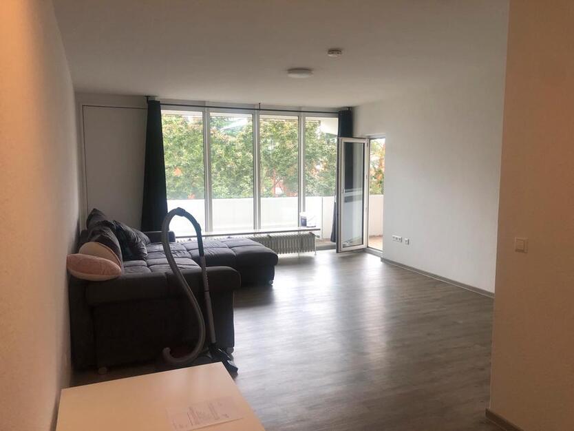Helle 2-Zimmer Wohnung