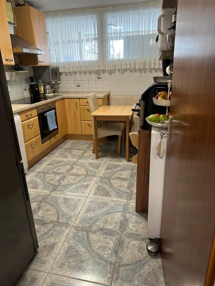 4-Zimmer-Wohnung in Nürnberg (74 m²) – möbliert & WG-geeignet