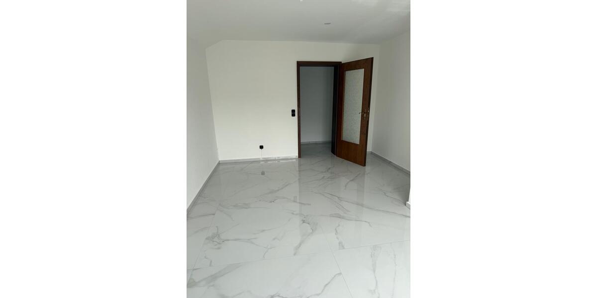 Dachgeschoßwohnung Michelstadt - 2 Zimmer, 55 m&sup2;, 750&euro; | Angebot:26098845
