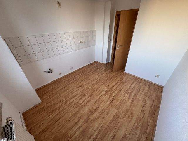 Etagenwohnung Wermsdorf - 2 Zimmer, 55 m&sup2;, 359&euro; | Angebot:24636156