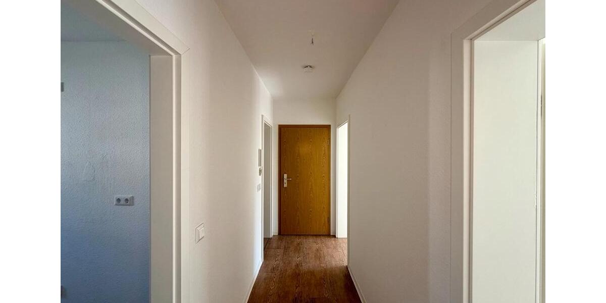 Erdgeschoßwohnung Weißenfels - 3 Zimmer, 58 m&sup2;, 350&euro; | Angebot:26635034