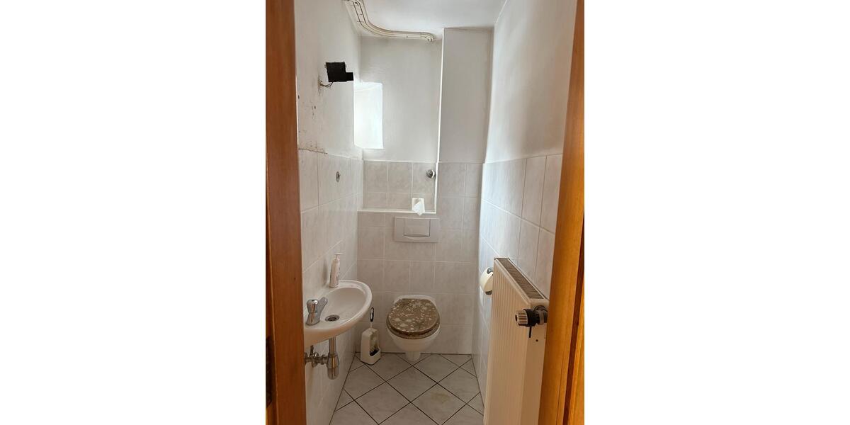 Geräumiges 7-Zimmer-Einfamilienhaus in ruhiger Lage von Aßlar 6.5 zimmer