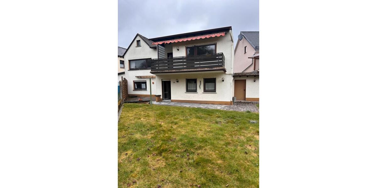 Etagenwohnung Limburg an der Lahn Offheim - 3 Zimmer, 105 m&sup2;, 1.200&euro; | Angebot:25646936