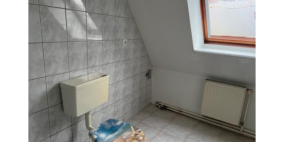 Dachgeschoßwohnung Parchim - 2 Zimmer, 49 m&sup2;, 410&euro; | Angebot:24655100