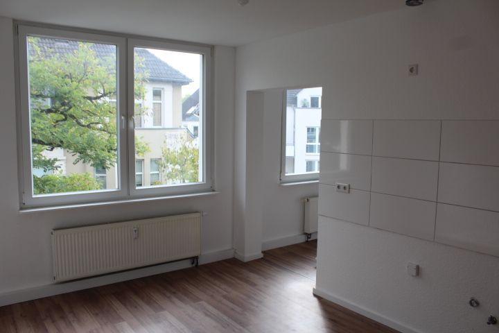 Etagenwohnung Hilden - 2 Zimmer, 68 m&sup2;, 780&euro; | Angebot:24874378