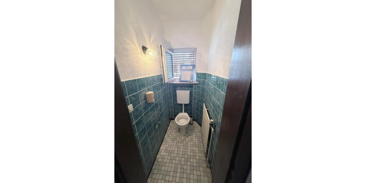 Etagenwohnung Altenstadt - 6 Zimmer, 150 m&sup2;, 1.500&euro; | Angebot:26648495