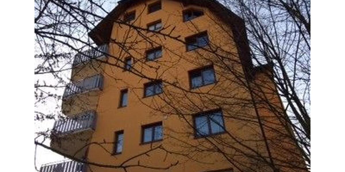 5 Zimmer Wohnung ruhig gelegen mit Sonnenbalkon 5 zimmer