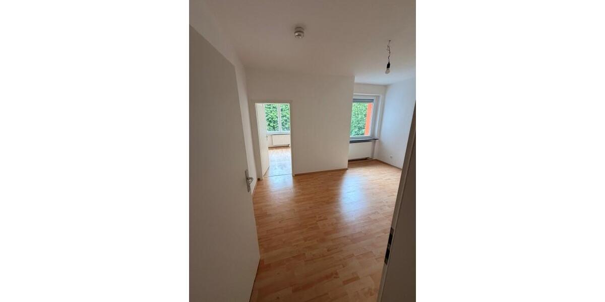 Erdgeschoßwohnung Essen Stadtbezirk III - 2 Zimmer, 44 m&sup2;, 399&euro; | Angebot:26637422