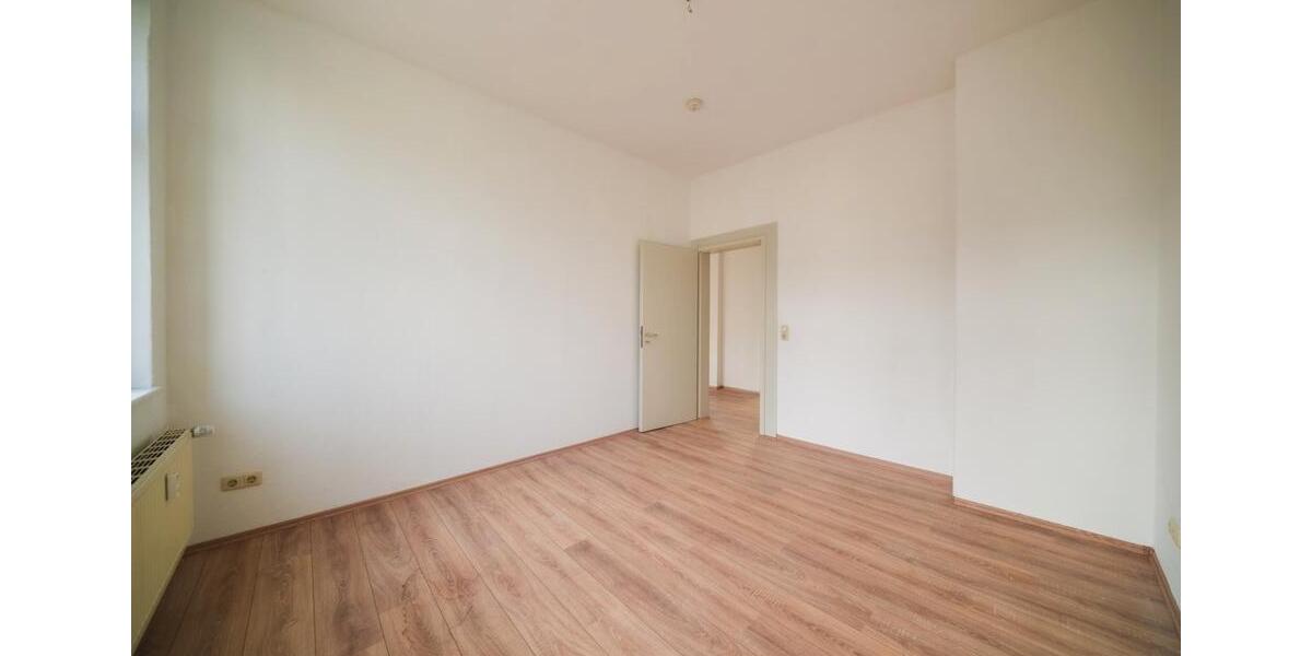 Etagenwohnung Gera Alt-Bieblach - 2 Zimmer, 67 m&sup2;, 430&euro; | Angebot:26289123