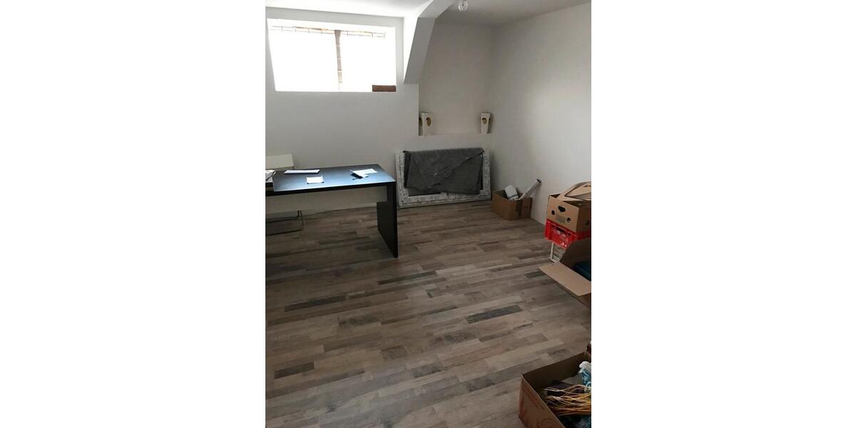 Etagenwohnung Erlensee - 3 Zimmer, 80 m&sup2;, 1.100&euro; | Angebot:24638294