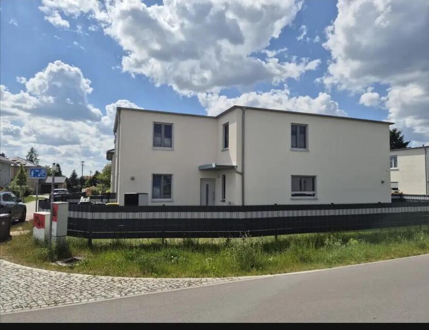 Neuwertige 5-Zimmer-Doppelhaushälfte zur Miete - ab August 25