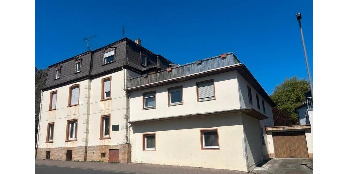 Dachgeschoßwohnung Alsfeld - 4 Zimmer, 105 m&sup2;, 900&euro; | Angebot:26547493