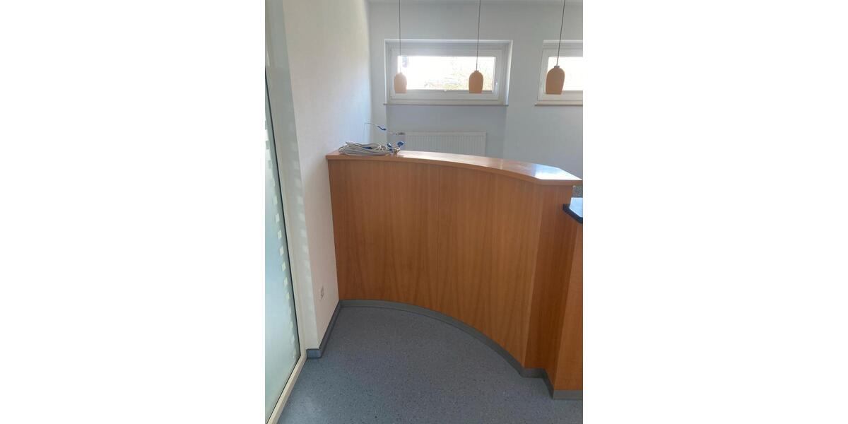 Gewerbeobjekt Singen (Hohentwiel) - 1.625&euro; | Angebot:25840158