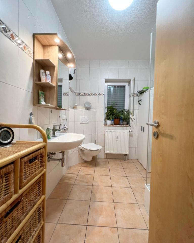 Schöne 2-Zimmer-EG-Wohnung mit Balkon