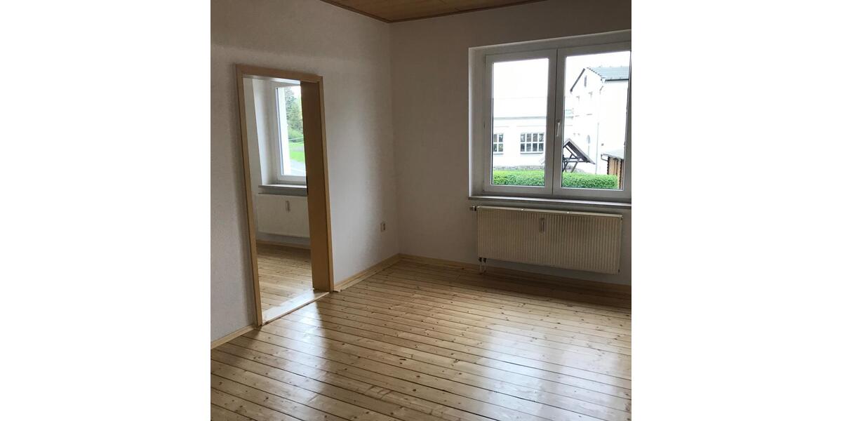 Erdgeschoßwohnung Auma-Weidatal Weidatal - 2 Zimmer, 41 m&sup2;, 210&euro; | Angebot:27624424