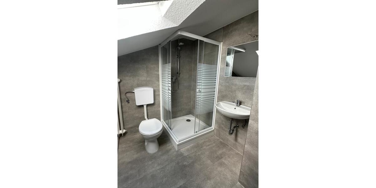Dachgeschoßwohnung Bad Oeynhausen Dehme - 3 Zimmer, 55 m&sup2;, 450&euro; | Angebot:26591580