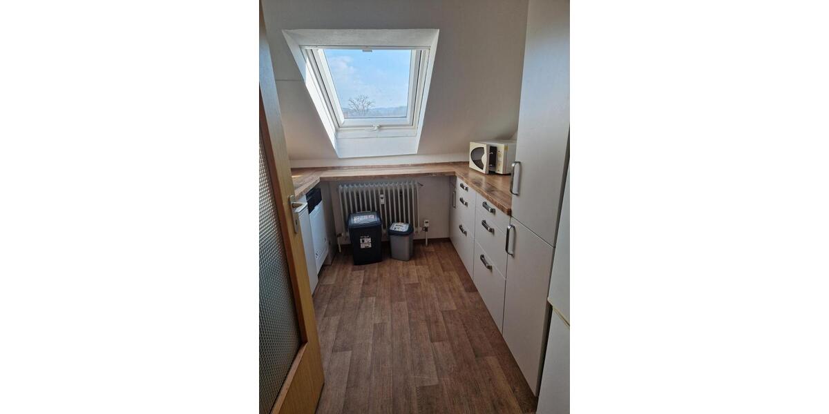 Dachgeschoßwohnung Bayreuth Bernecker Straße / Insel / Riedelsberg - 3 Zimmer, 60 m&sup2;, 190&euro; | Angebot:25852654