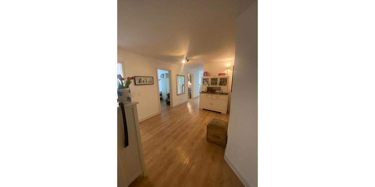 Erdgeschoßwohnung Kölln-Reisiek Reisiek - 3 Zimmer, 97 m&sup2;, 1.250&euro; | Angebot:26613984