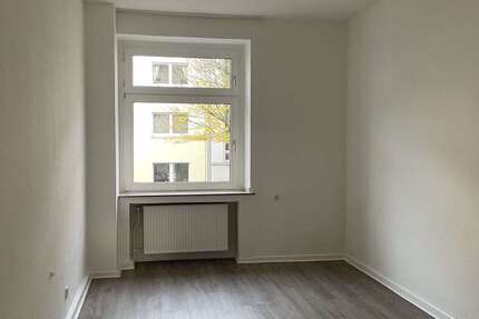 Wohnung zum Mieten in Dortmund 415 € 39.34 m² 1 zimmer