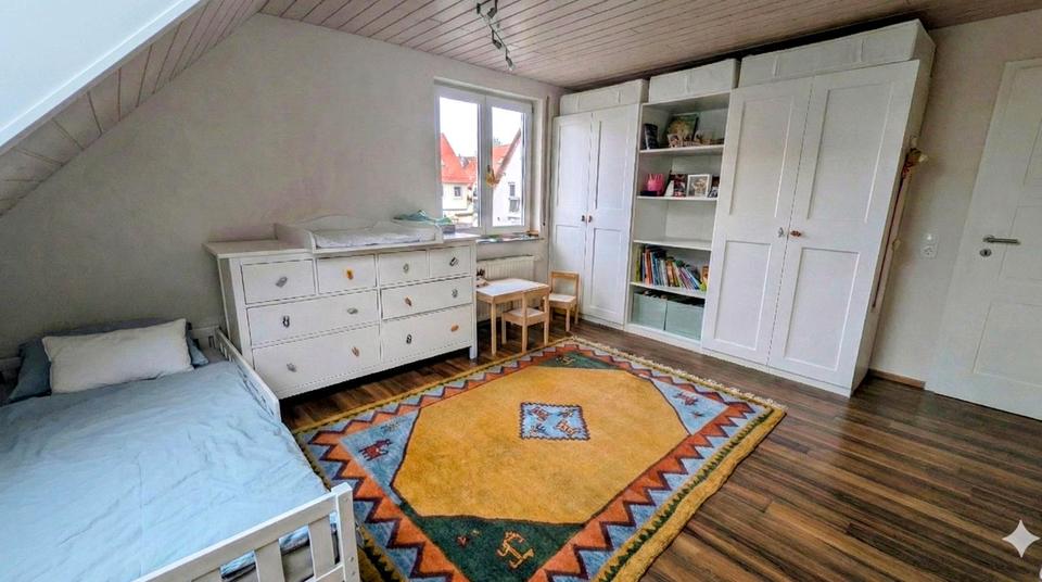 Mehrfamilienhaus, Wohnhaus Magstadt - 5.5 Zimmer, 127 m&sup2;, 1.650&euro; | Angebot:24850078