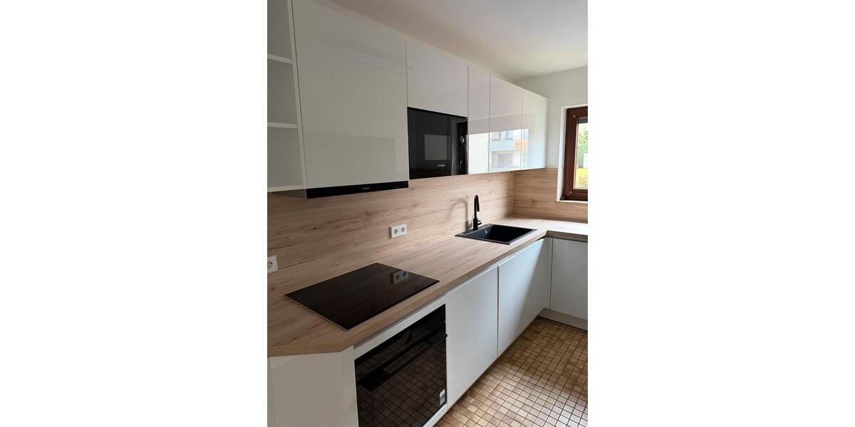 Erdgeschoßwohnung Stuttgart Luginsland - 3.5 Zimmer, 101 m&sup2;, 1.650&euro; | Angebot:25935956