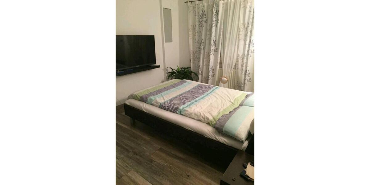 Erdgeschoßwohnung Schwelm - 3 Zimmer, 158 m&sup2;, 1.399&euro; | Angebot:26577492