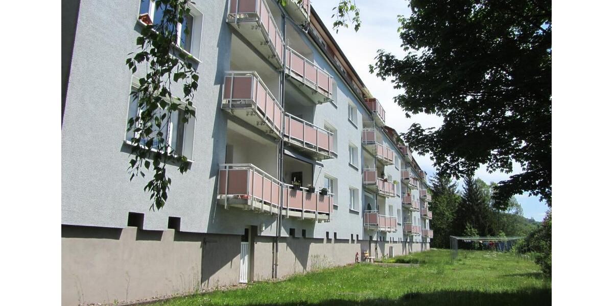 Dachgeschoßwohnung Zella-Mehlis Mehlis - 3 Zimmer, 77 m&sup2;, 595&euro; | Angebot:25321932