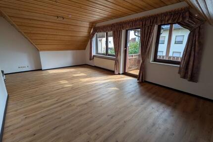 Wohnung Mertingen - 4 Zimmer, 110 m&sup2;, 900&euro; | Angebot:24838645