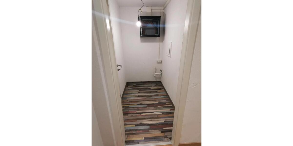 Dachgeschoßwohnung Weiterstadt - 3 Zimmer, 83 m&sup2;, 1.050&euro; | Angebot:25945211